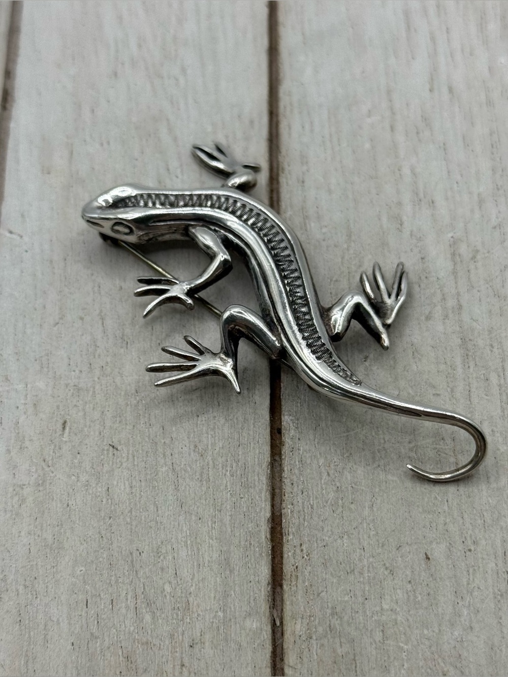 Vintage unisex sterling silver taxco Mexico lizard gecko brooch pin